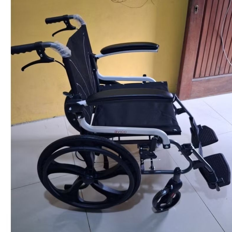 Kursi Roda Semi Travel Sella.avico.onehealt.juara kursi roda simpel ringan travel ban karet mati jok