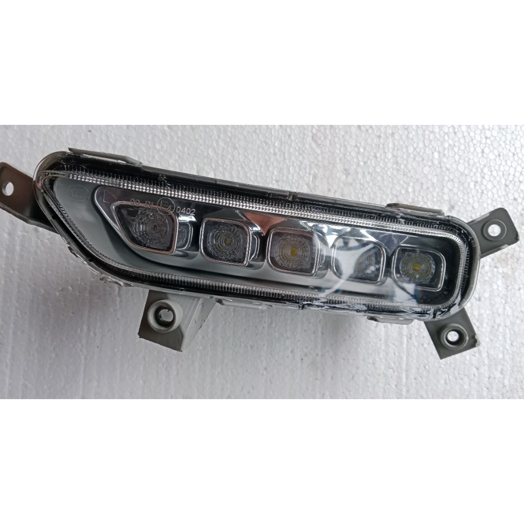 LAMPU DRL WULING CORTEZ. KIRI (LH).