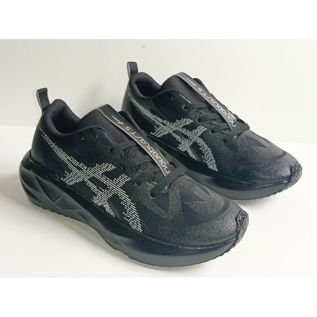 Sepatu Asik Novablast5 Black