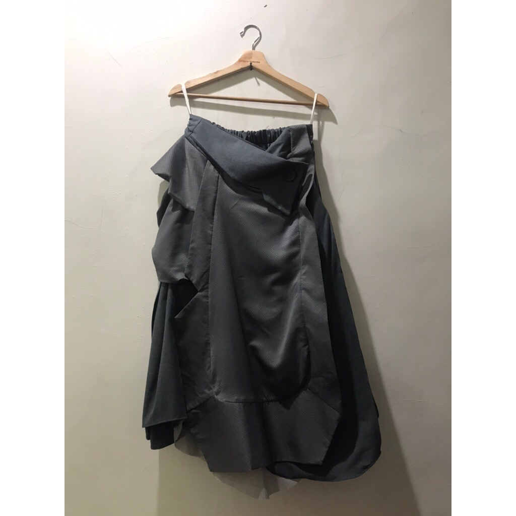 OLINE WORKROBE - DAVIRA ASSYM SKIRT IN GREY