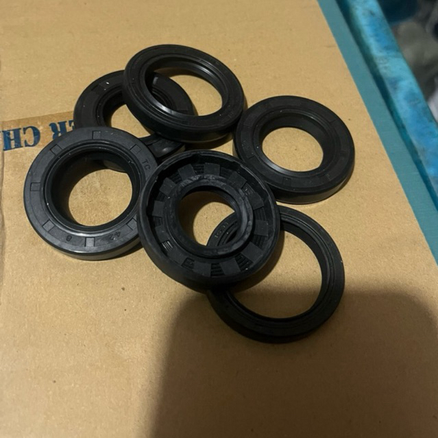 Oil Seal 30X47X7, SEAL NOK NQK 30 47 7,  TC 30*47*7