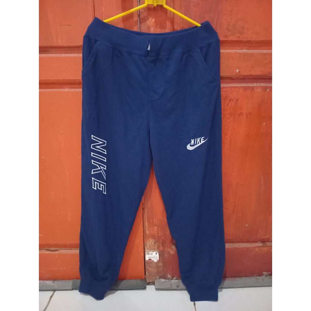 CELANA JOGER NIKE KW