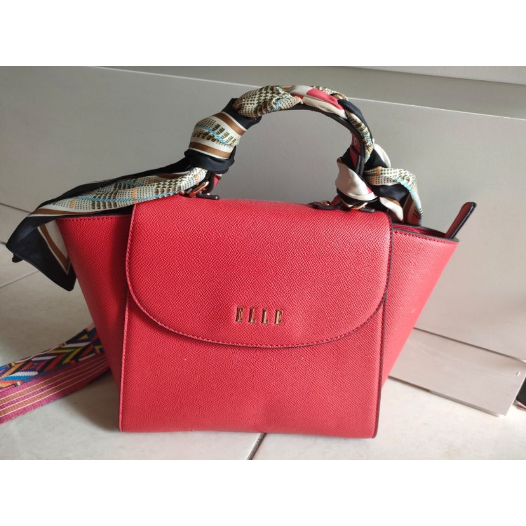 Tas Wanita Elle Slempang Bag original Merah preloved