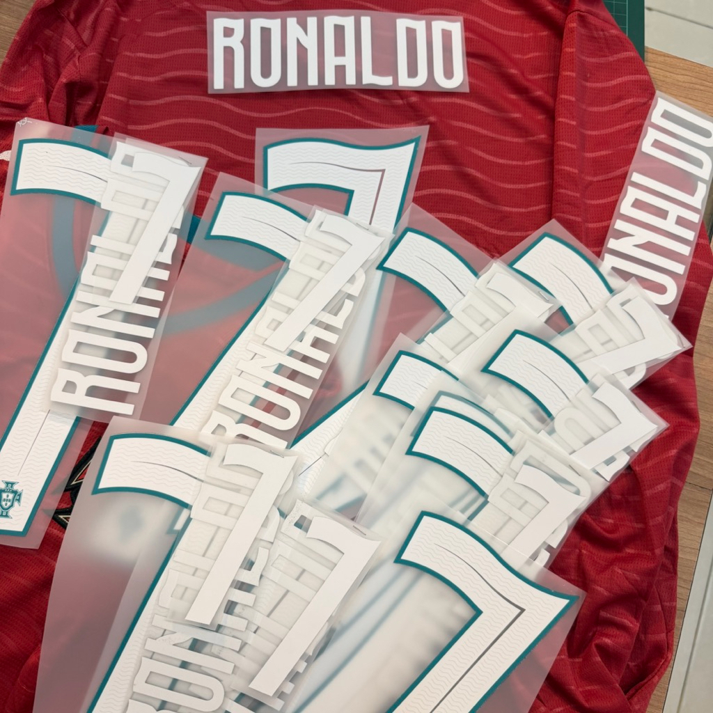 Nameset RONALDO 7
