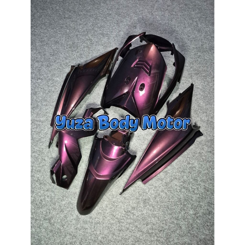 Cover body halus honda Beat karbu 2008-2012 Hitam lembayung merah