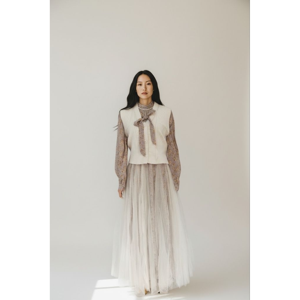 Gamis Syar’i Ivory Tulle Set Premium Dress Muslimah Elegan Lebaran Brokat Modern 2026