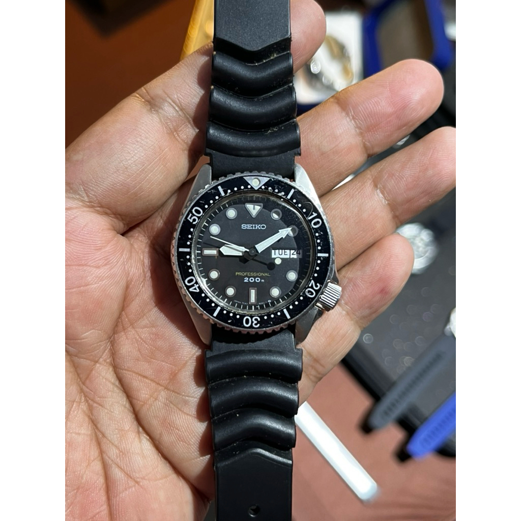 Seiko Vintage Midsize Divers Professional 200m