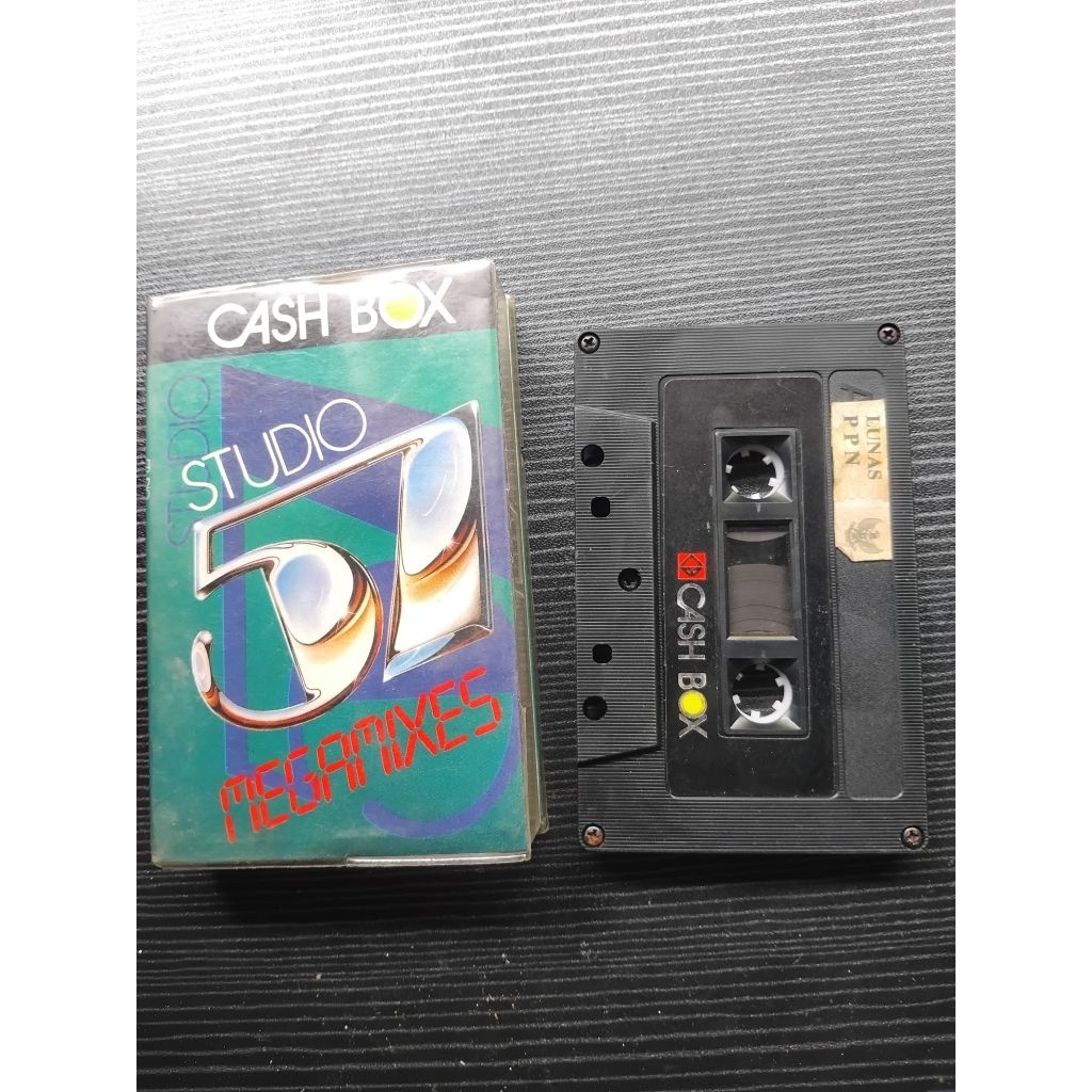 Kaset pita Cash Box 57 Mega mixes - Kaset pita jadul original