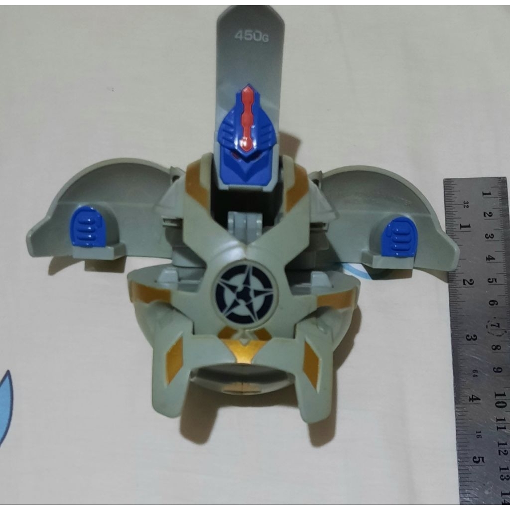 Bakugan Deka Siege putih (ukuran besar) panjang terbuka 10 cm