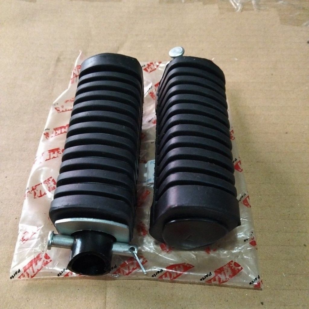 foostep belakang/karet injakan kaki belakang