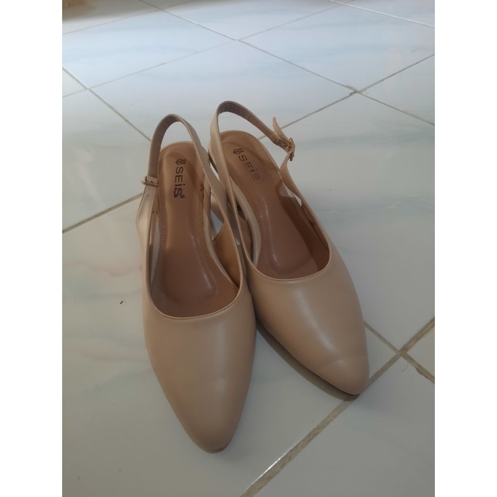 Preloved Sepatu Heels/Heels Shoes SEIS VIONA MULES SIZE 40