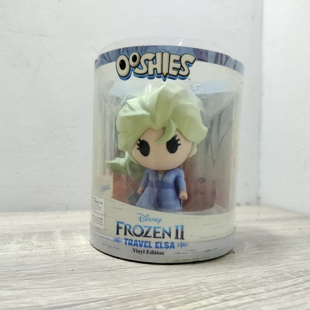 Frozen 2 ooshies Disney trevel elsa 4" vinyl figure