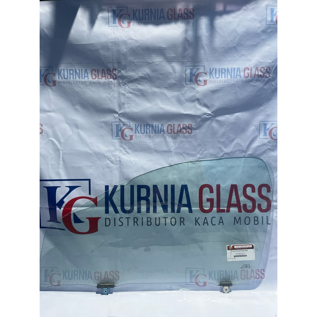 Kurniaglass - Kaca Pintu Depan Etios Valco Asahimas