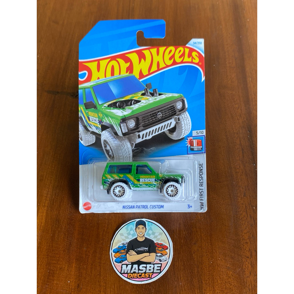 Hotwheels Nissan Patrol Custom