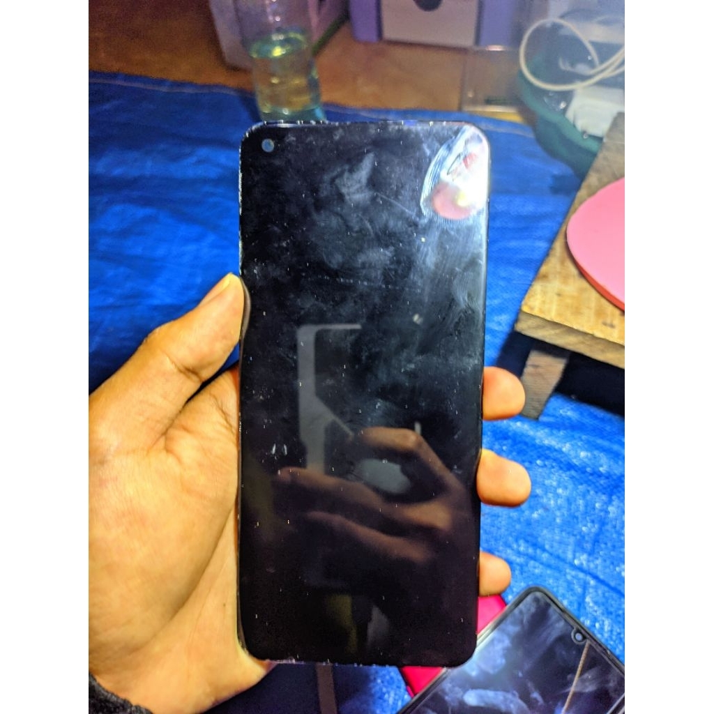 Lcd Realme c17/7i minus ada tompel kecil masih normal
