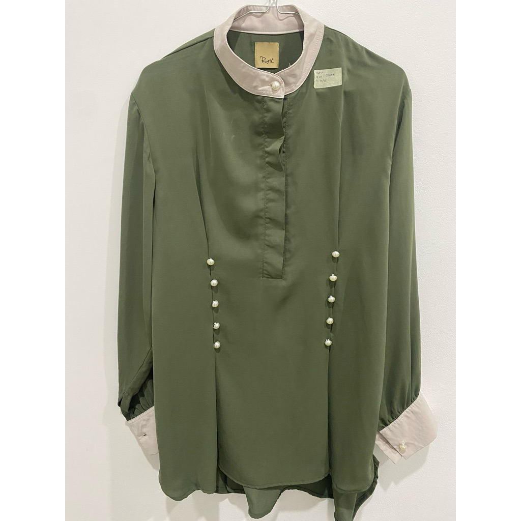 [Preloved] Rurik Blouse Busui Friendly
