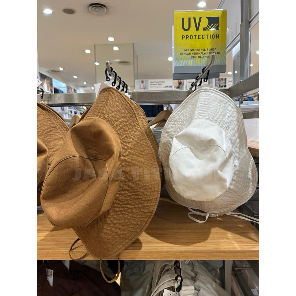 Topi Brim Lebar Katun Linen Proteksi Sinar UV UNIQLO
