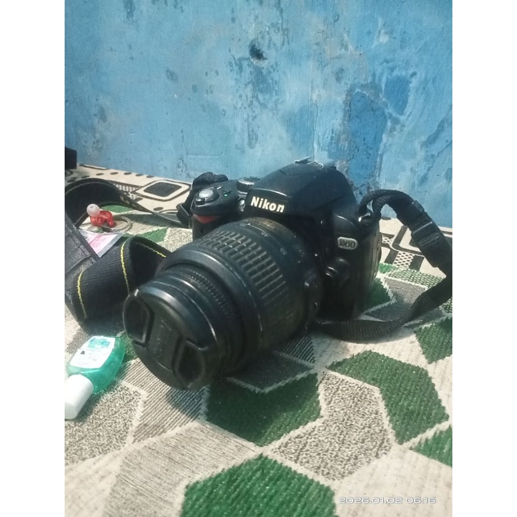 Nikon D60 + lensa Kit Obral