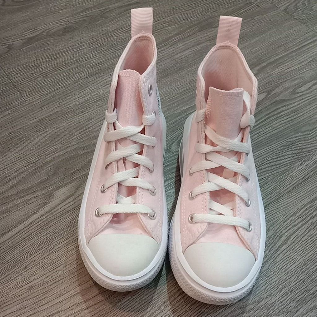 SEPATU CON  CTAS MOVE HI A03630C