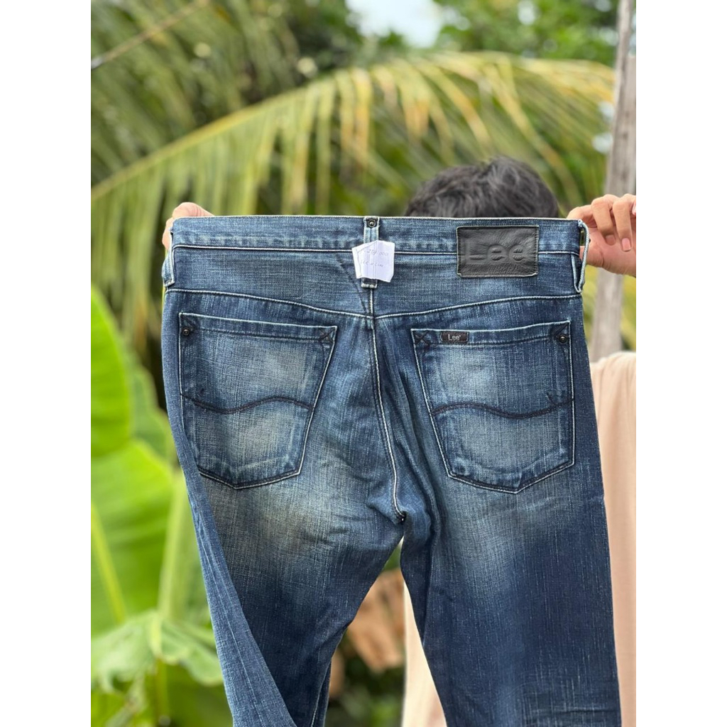 celana panjang lee 259.000 tinggi 101 lebar 82