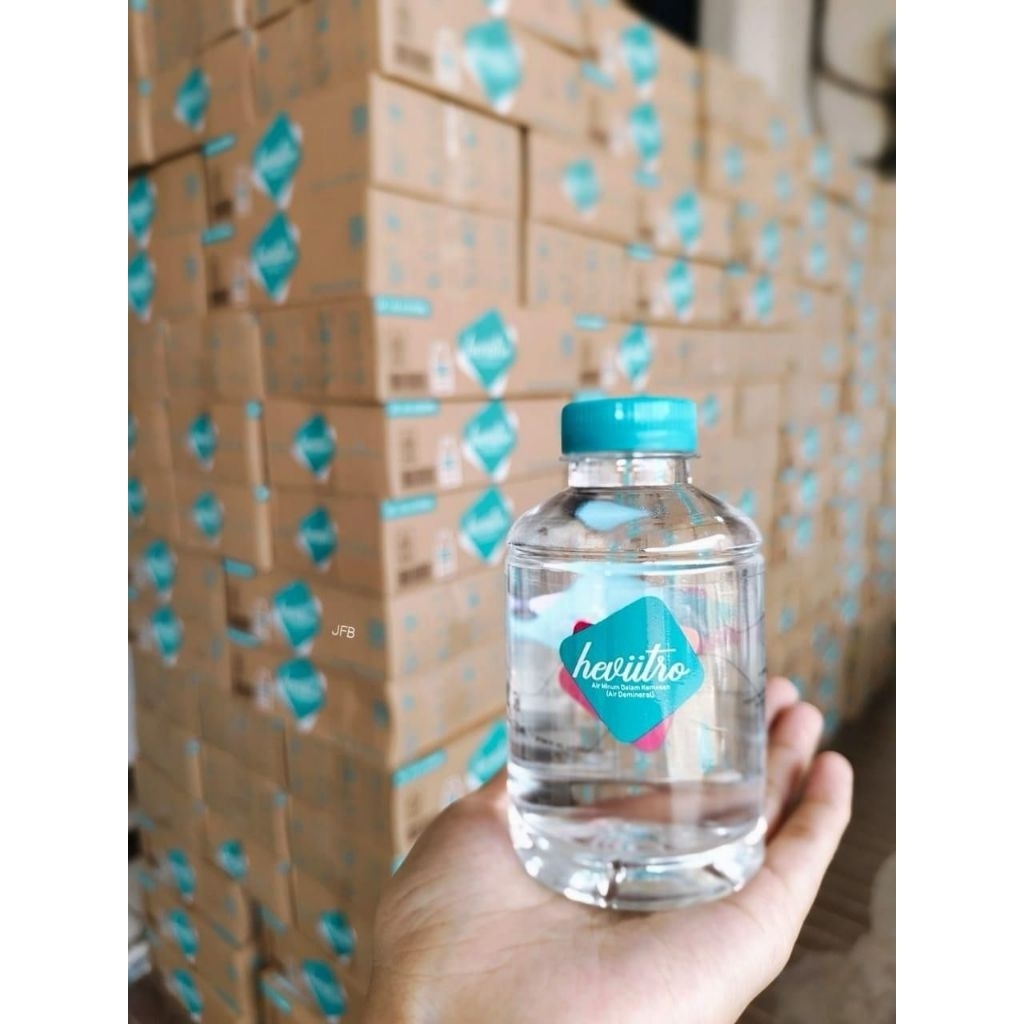 Air Hevitro Demineral 220ml botol gemoy