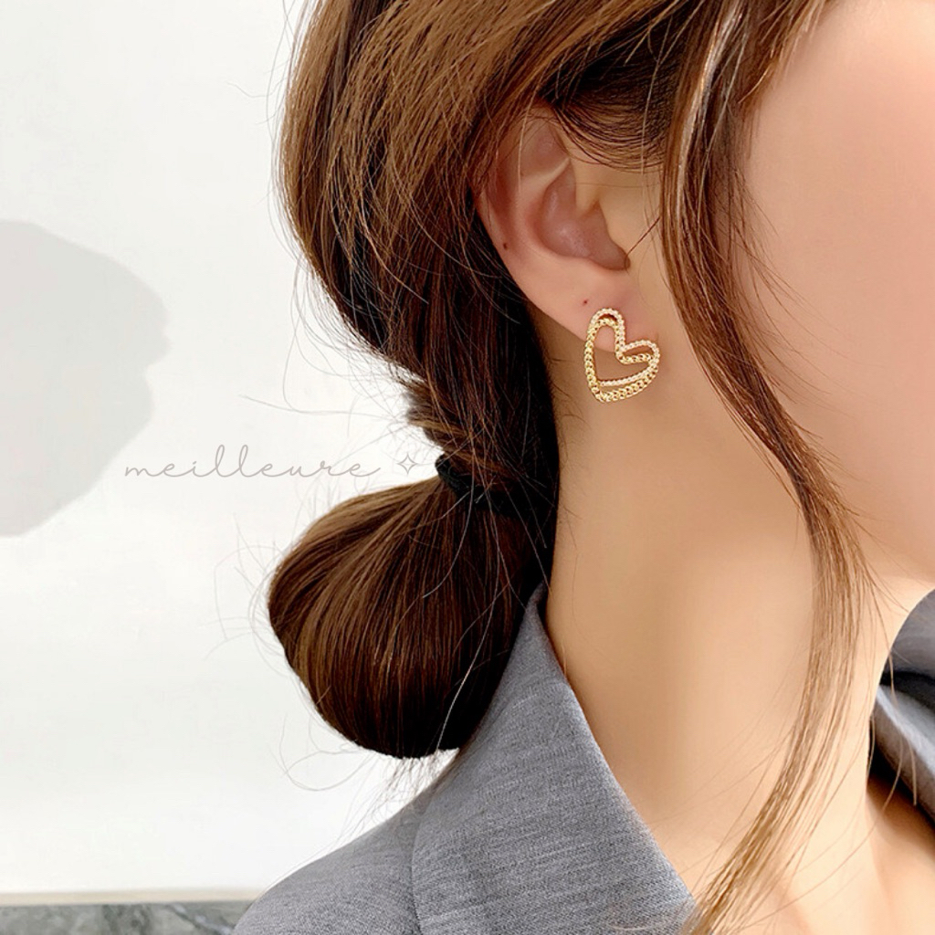 Anting Korea Wanita Fashion Titanium Tusuk Jepit Panjang Tindik Stud Xuping Aksesoris Wanita Emas Wo