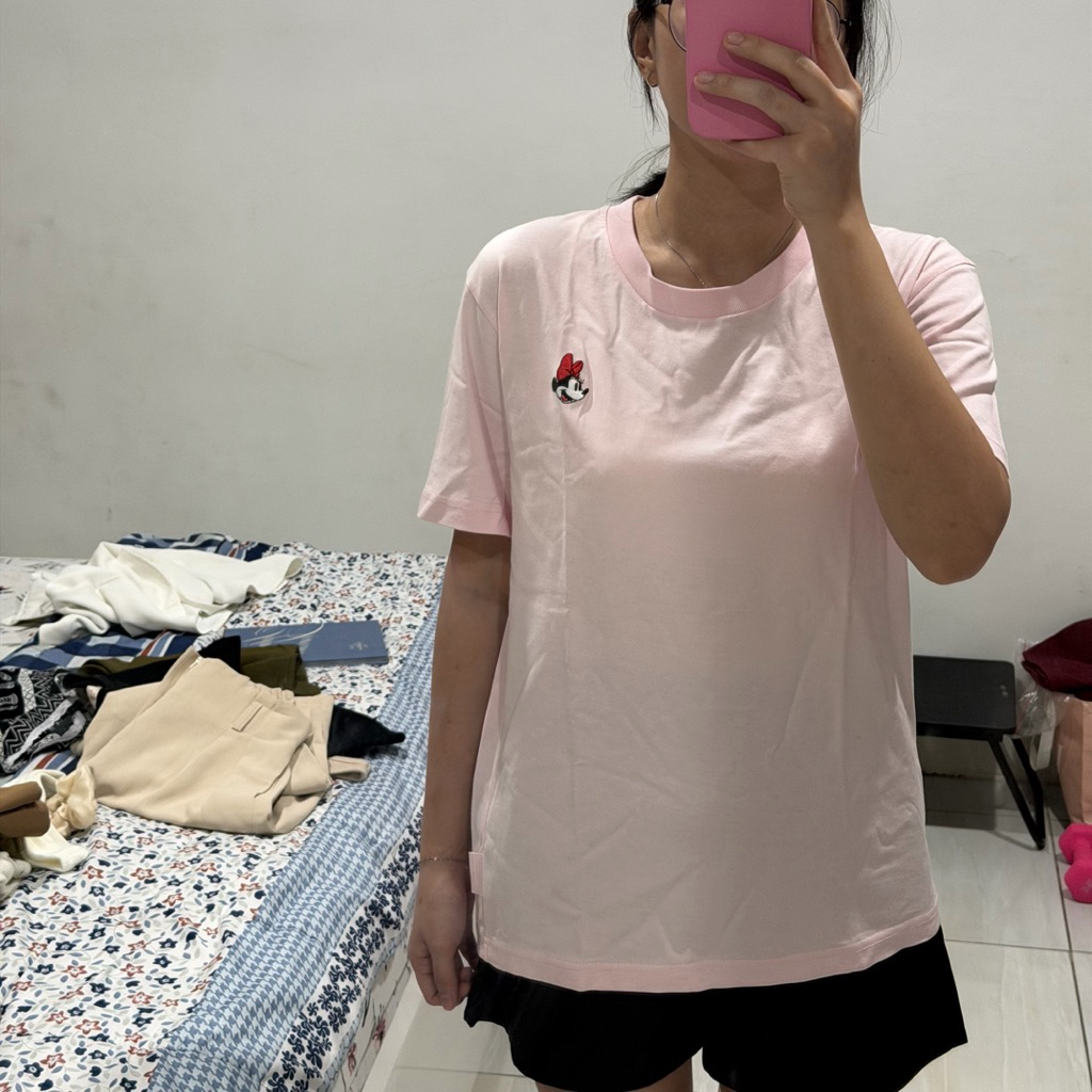 kaos disneyland hongkong