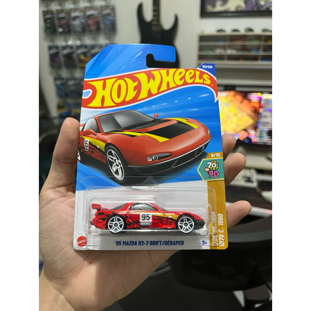 Hotwheels Mazda RX7 Drift Merah