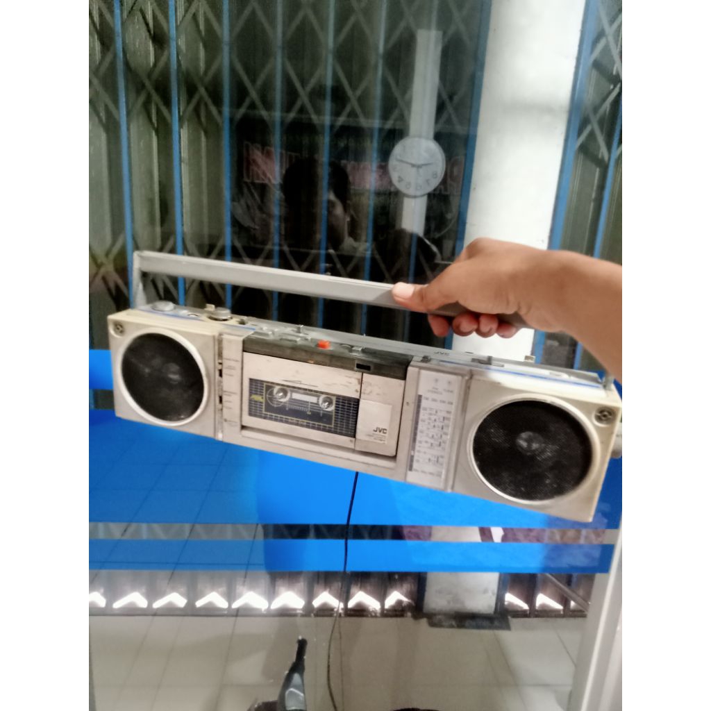 Tape radio jvc retro radio on tape off