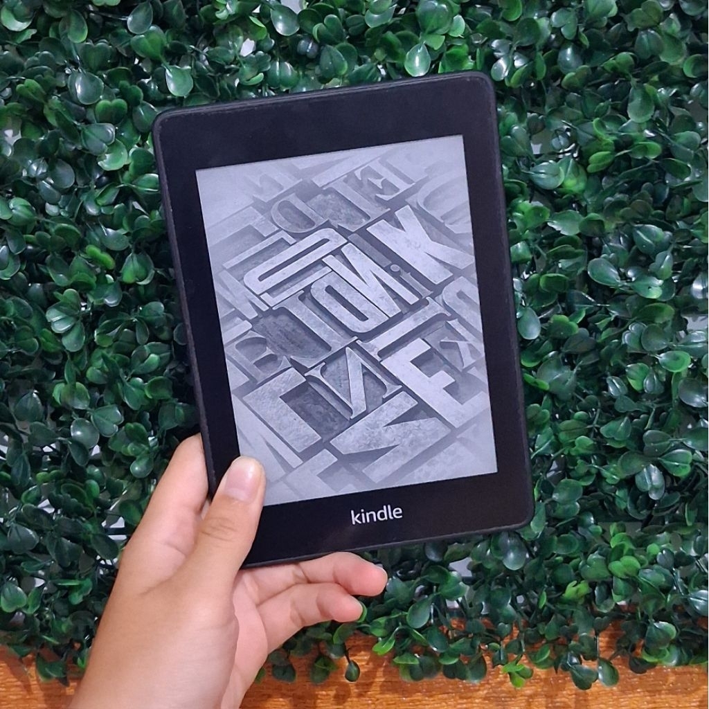 Preloved Kindle Paperwhite 10th Gen 8gb Second