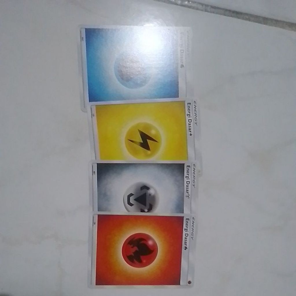 Pokemon Card - Energi Dasar