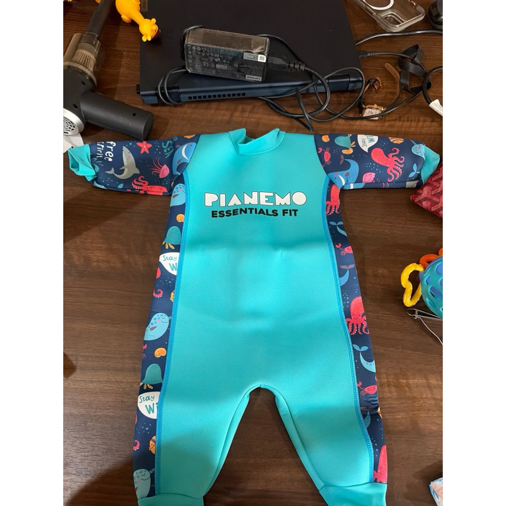 Preloved Baju Renang Wet Suit baby Thermal Suit Pianemo