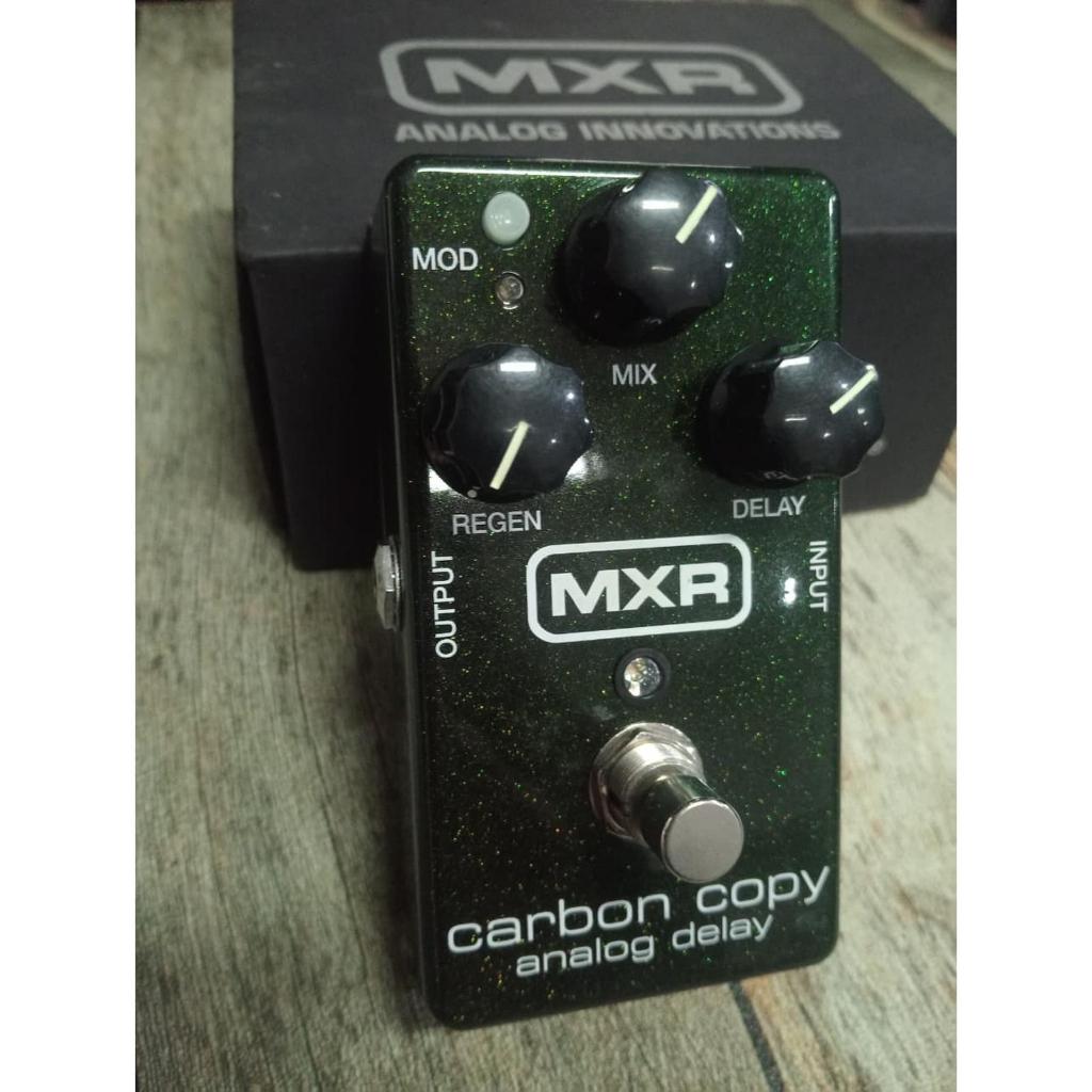 Efek Gitar MXR Carbon Copy Delay M169