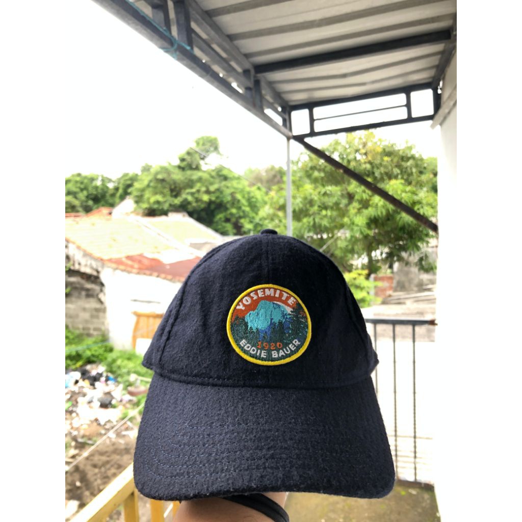 topi gunung bahan woll eddie bauer