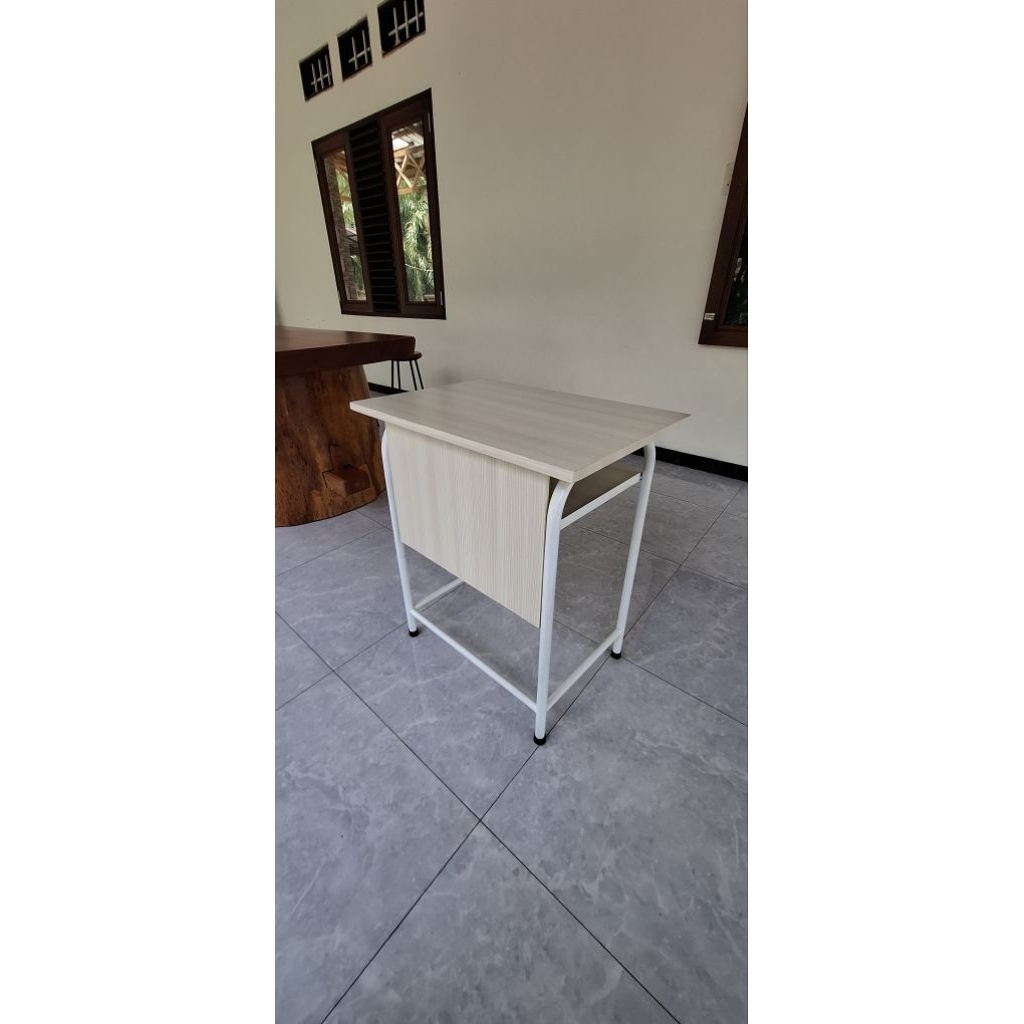 Meja Kursi Sekolah HPL