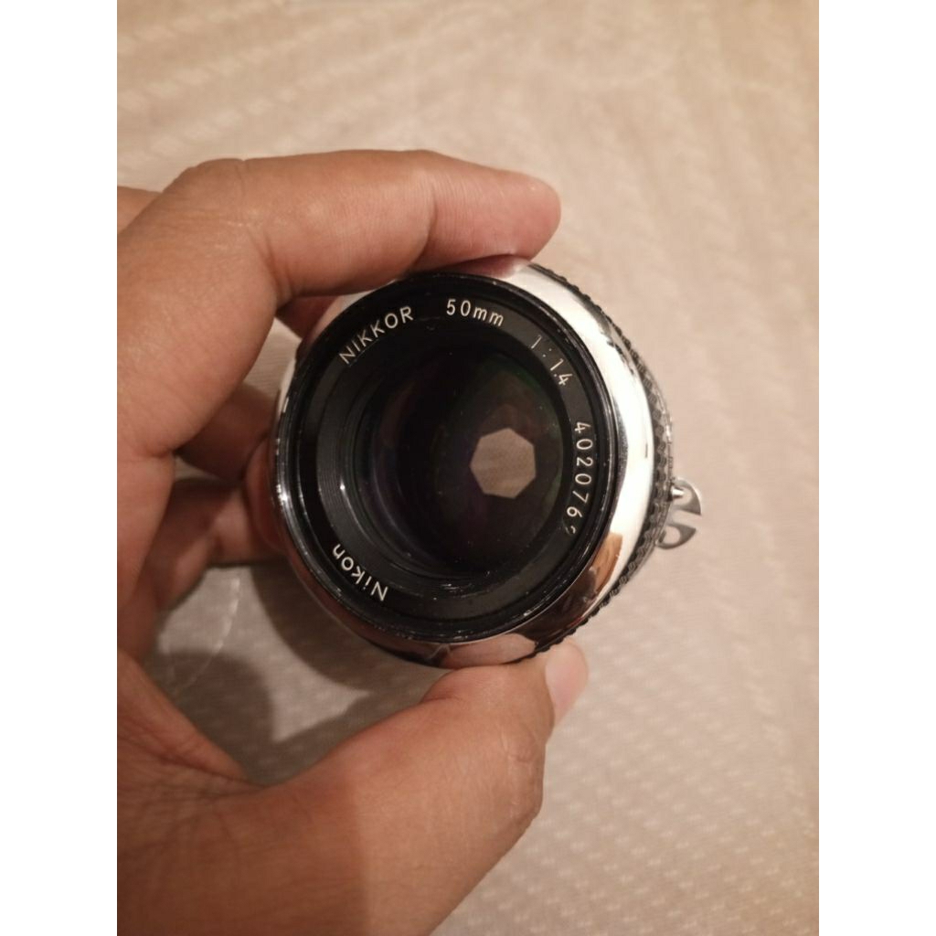Lensa Nikkor 50mm 1.4