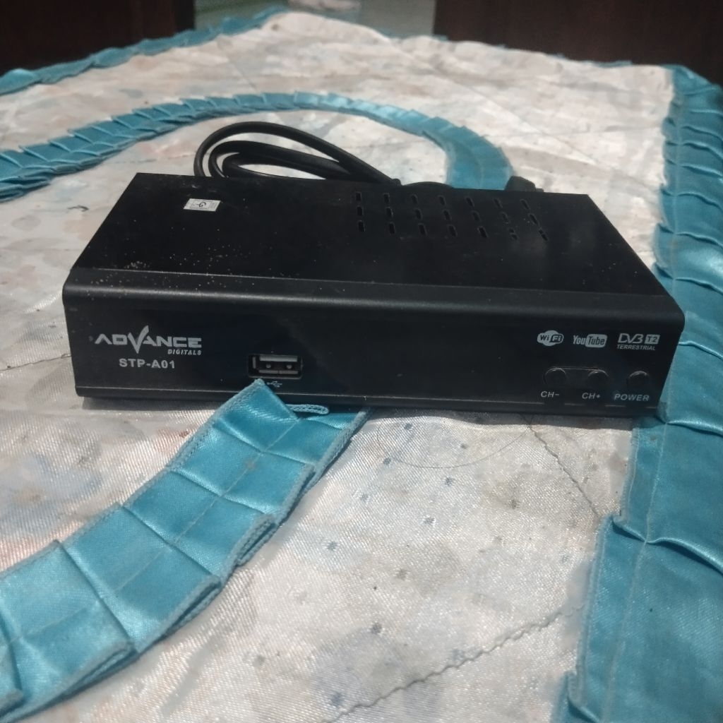 Set Top Box Advance Dvb-t2 Bekas