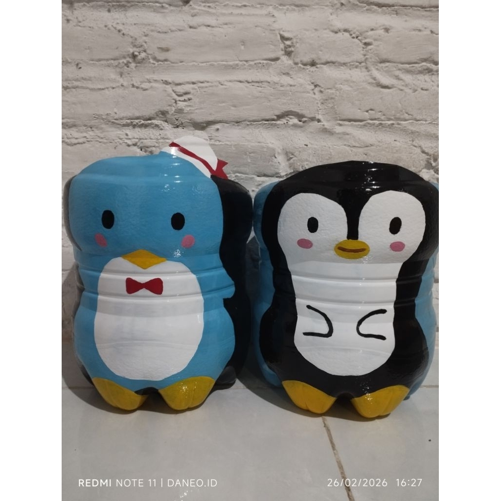 Pot Karakter Lucu Dari Galon Le Mineral 15L