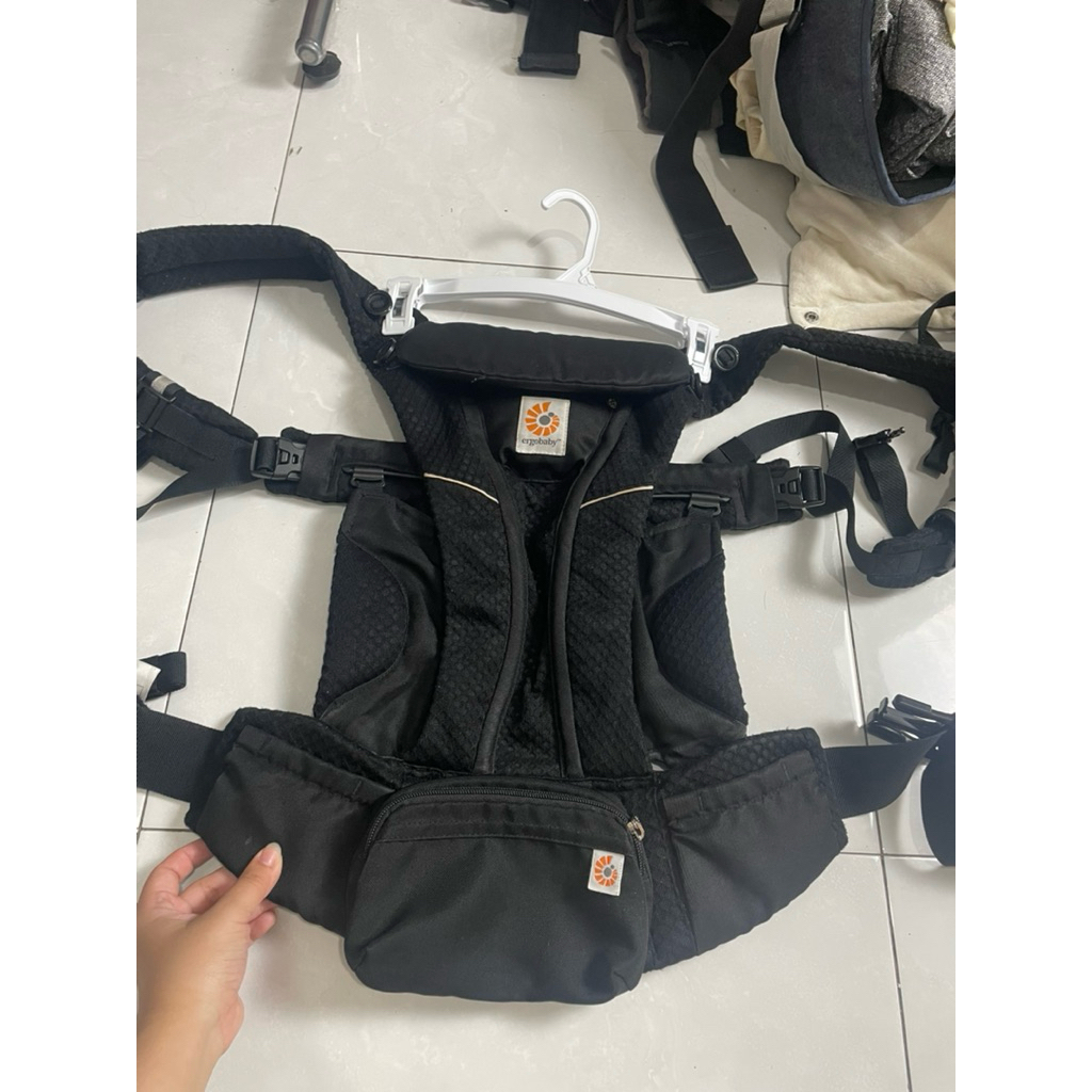 ergobaby omni breeze