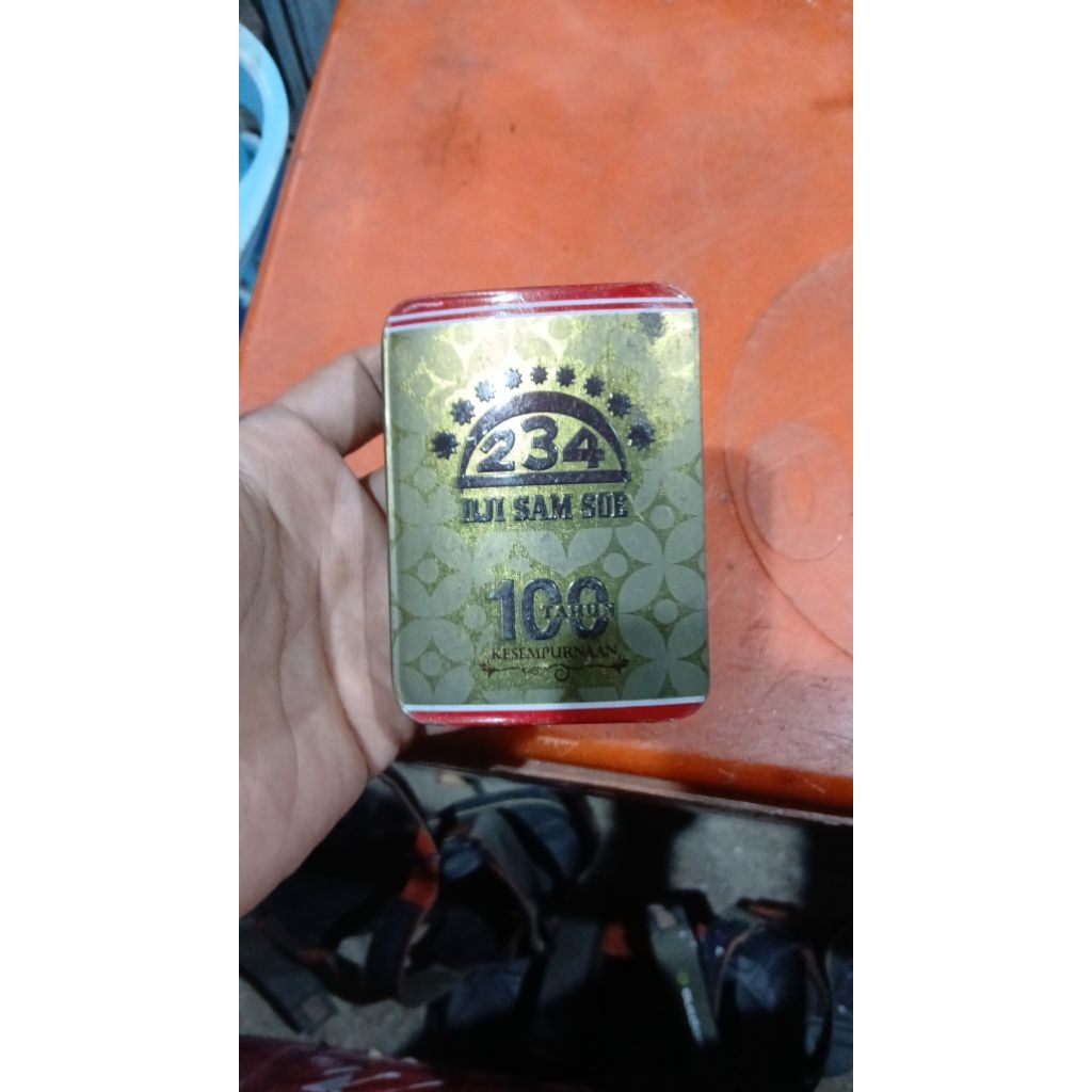 Kotak kaleng hiasan seng iklan 55rb jadul antik vintage lawas kuno display