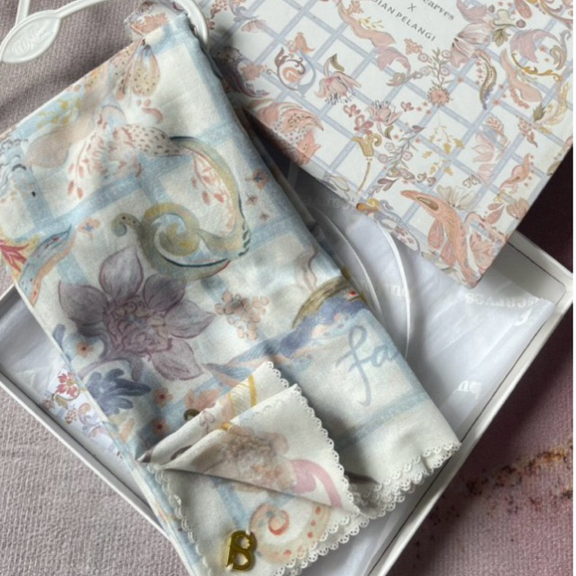 (Preloved)-Buttonscarves x Dian Pelangi-Blanc