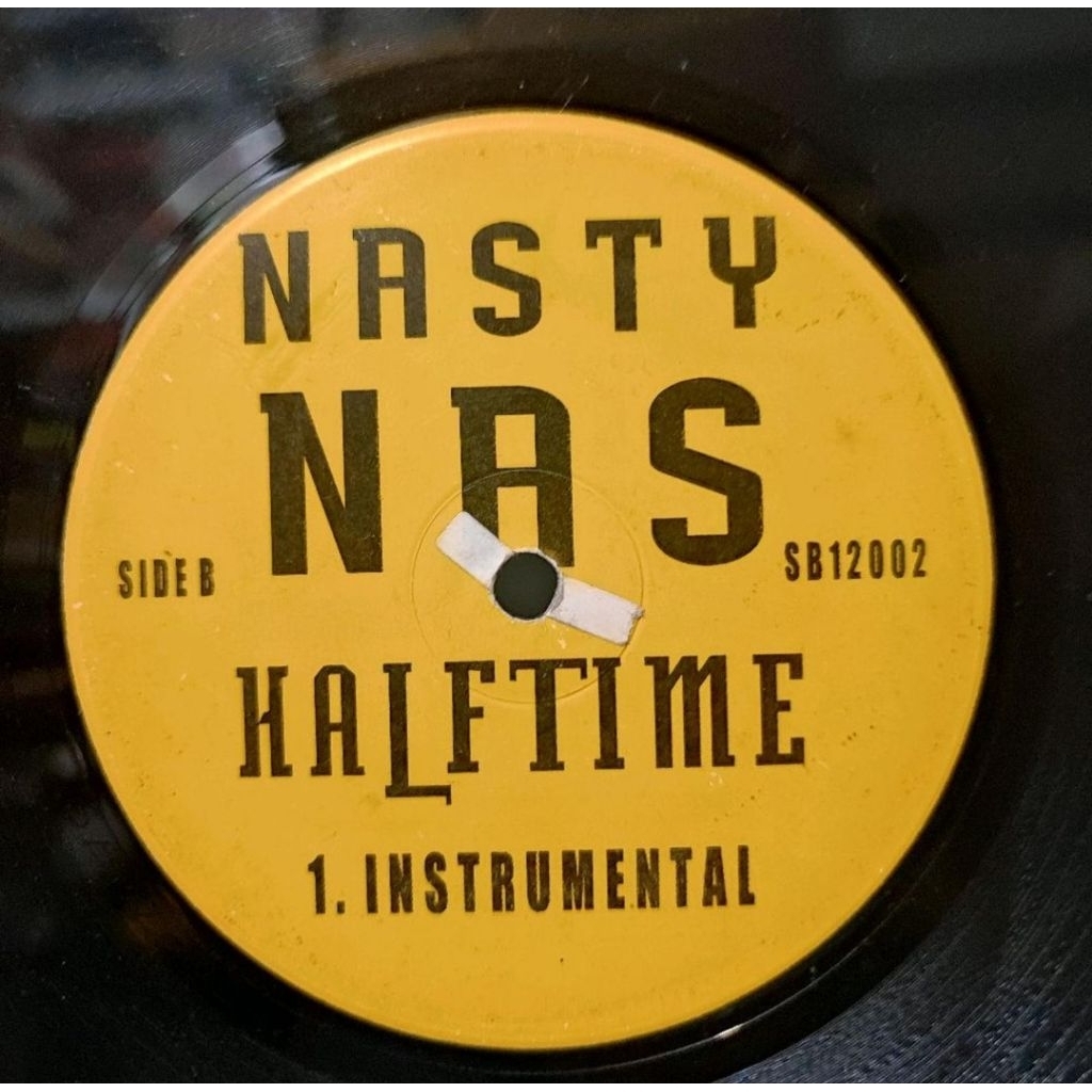 VINYL PIRINGAN HITAM 12 NASTY NAS- HALF TIME