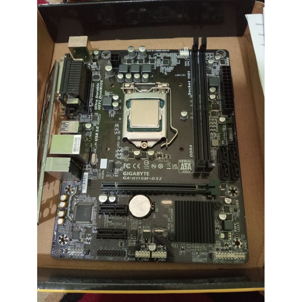 paket mobo Gigabyte h110m ds2 ddr4 + Intel core i5 6500