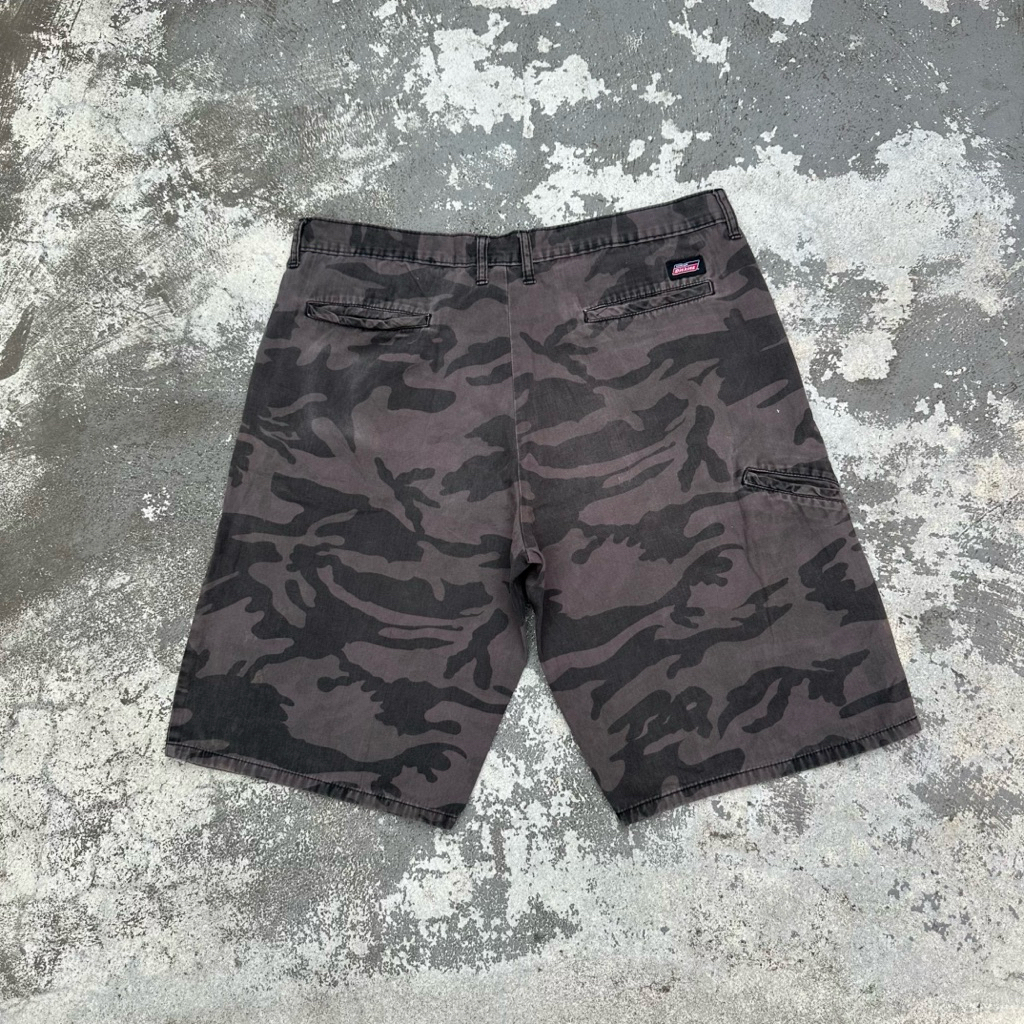 DICKIES CARPENTER CAMO SHORT PANTS