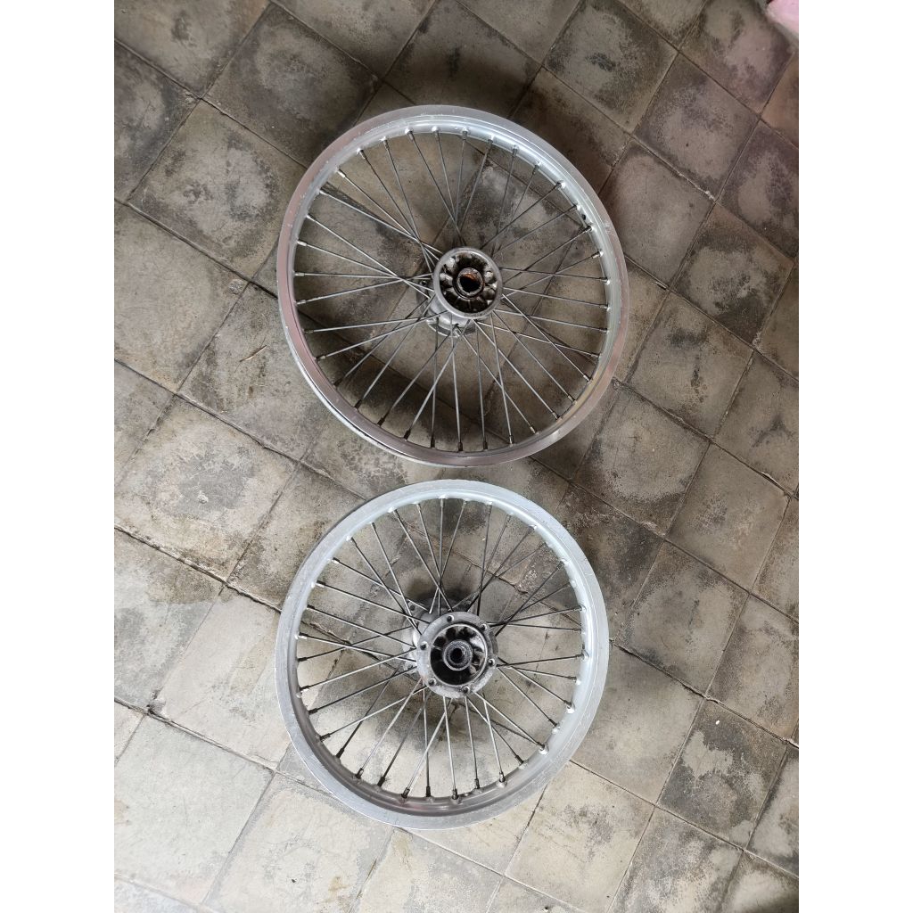 Velg KLX 150 Ring 21 dan 18 lingkaran Takasago exel asia