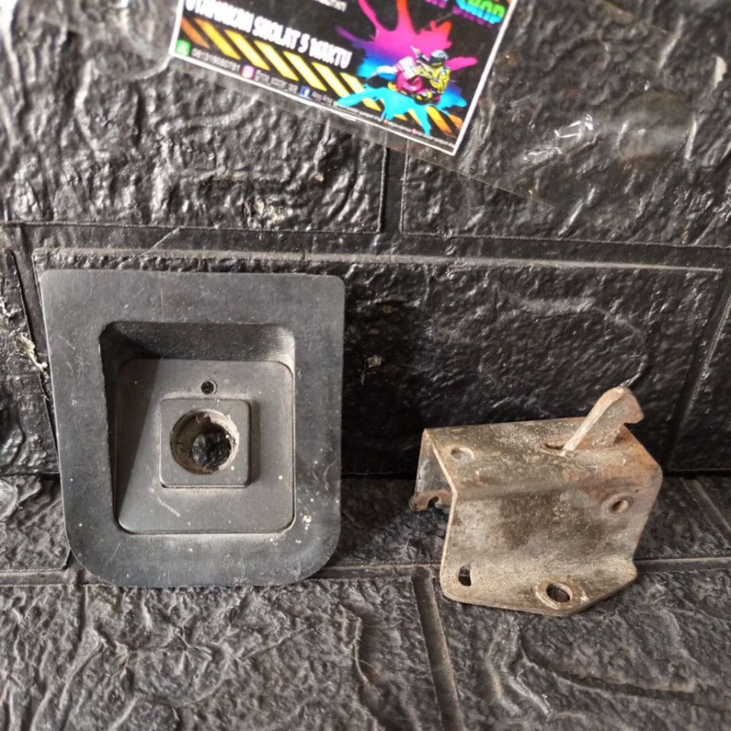 Kunci kuncian jok vespa excel original copotan