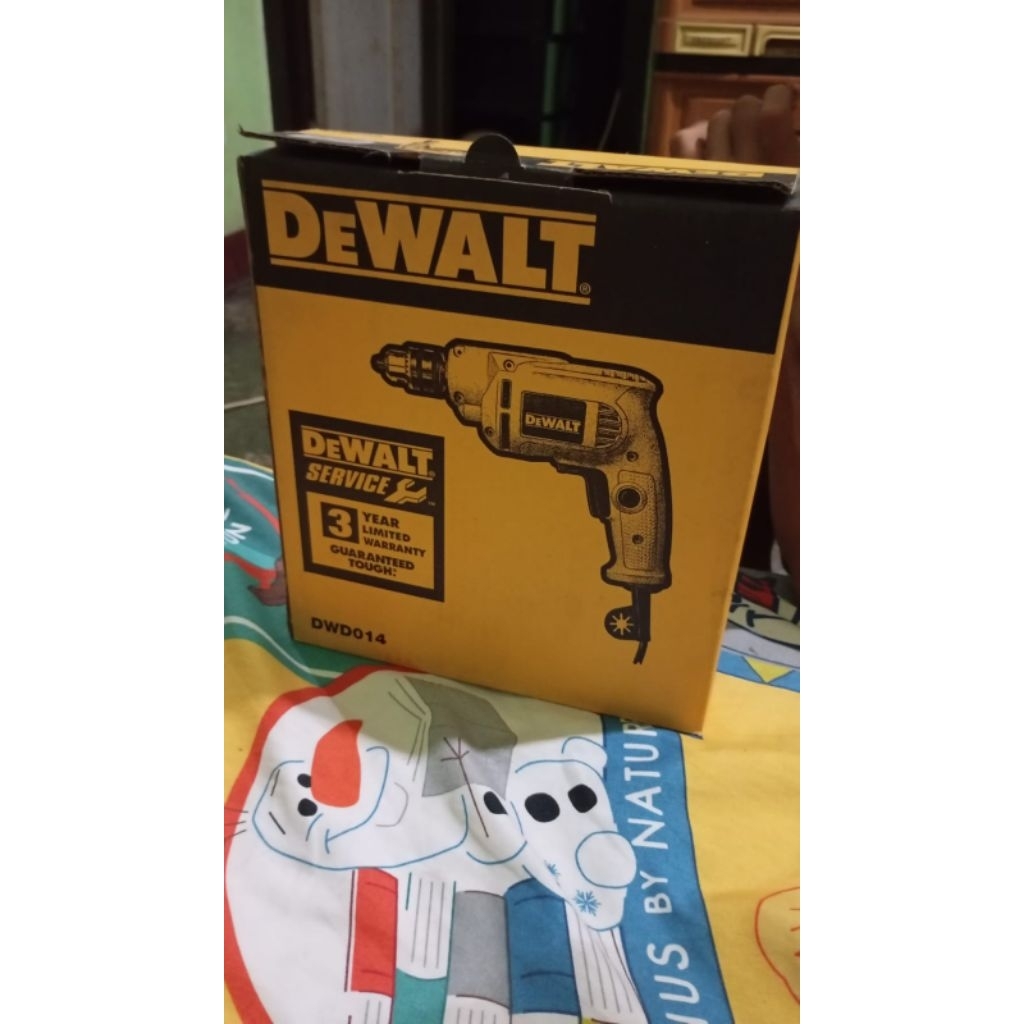 dewalt bor listrik
