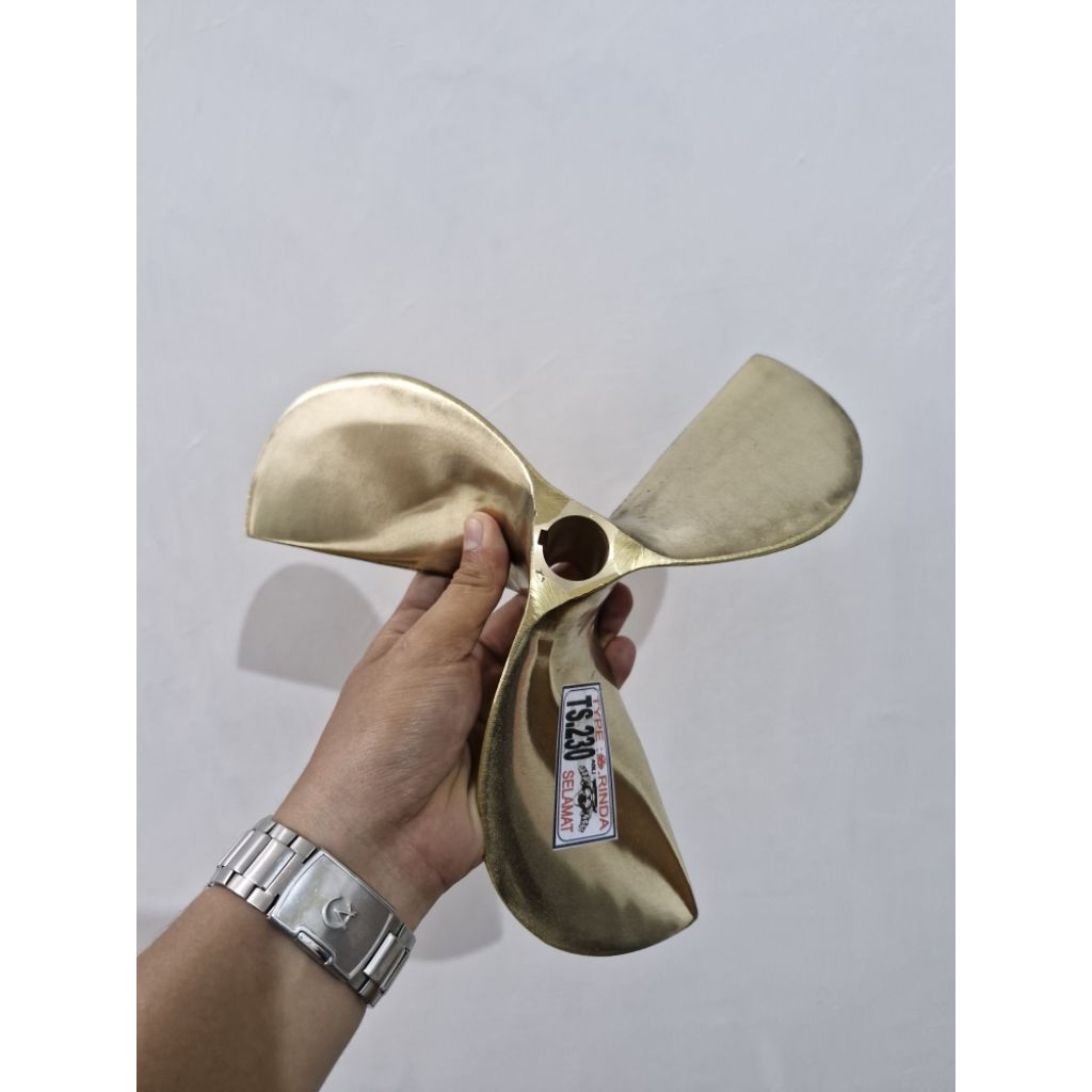 Baling baling Perahu TS230 Kuningan