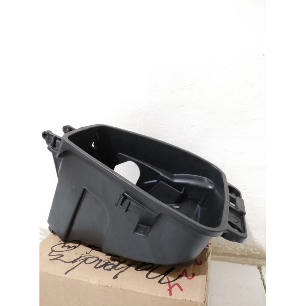 Box Bagasi Scoopy Karbu KYT ori AHM