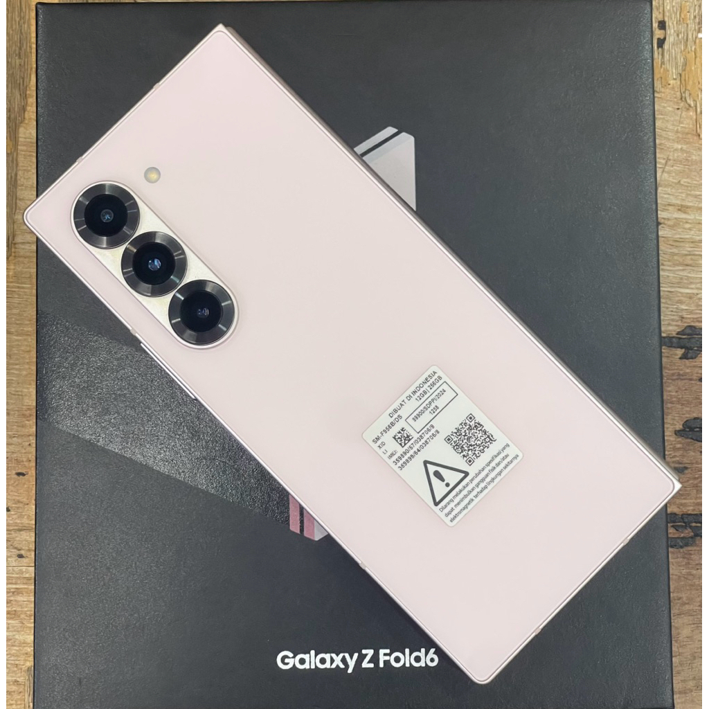 Hp Second SAMSUNG Z Fold6 5G 12GB/256GB Fullset Garansi